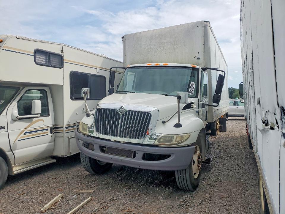2010 International 4000 4300