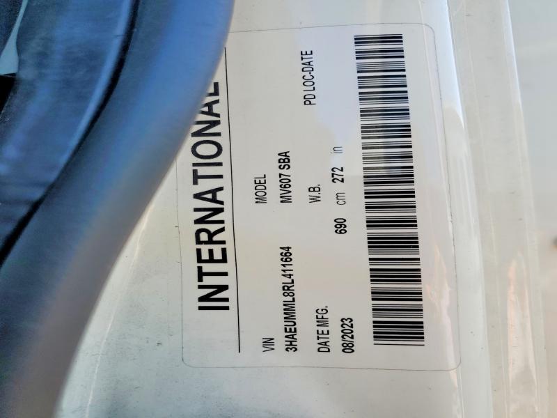 2024 International MV607 BOX Truck