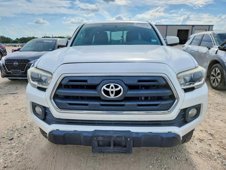2016 Toyota Tacoma SR5