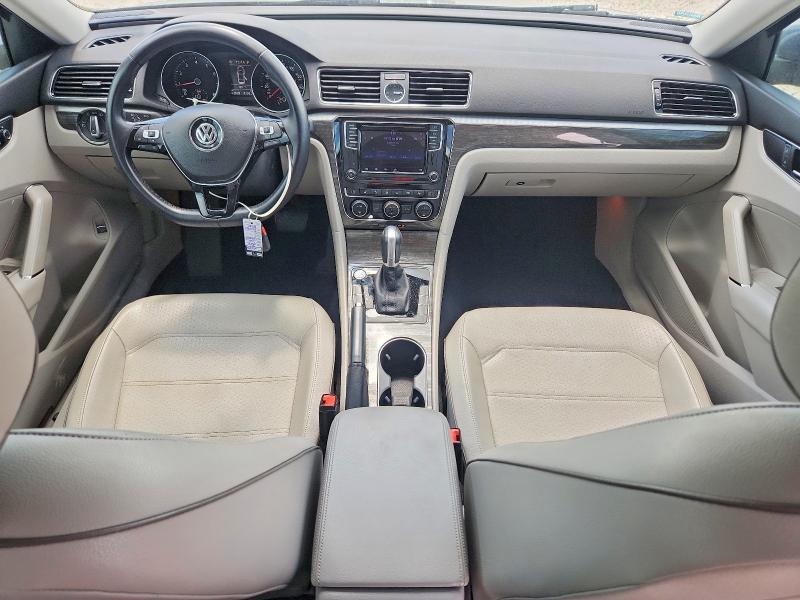 2016 Volkswagen Passat se
