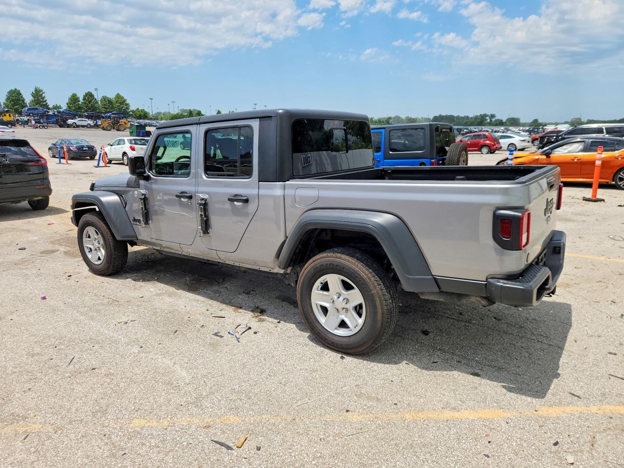 2020 Jeep Gladiator Sport