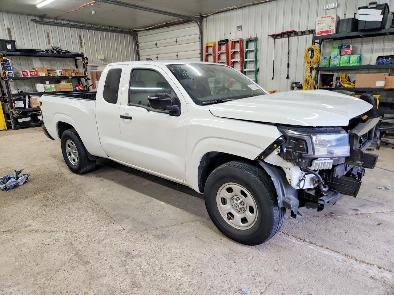 2024 Nissan Frontier S