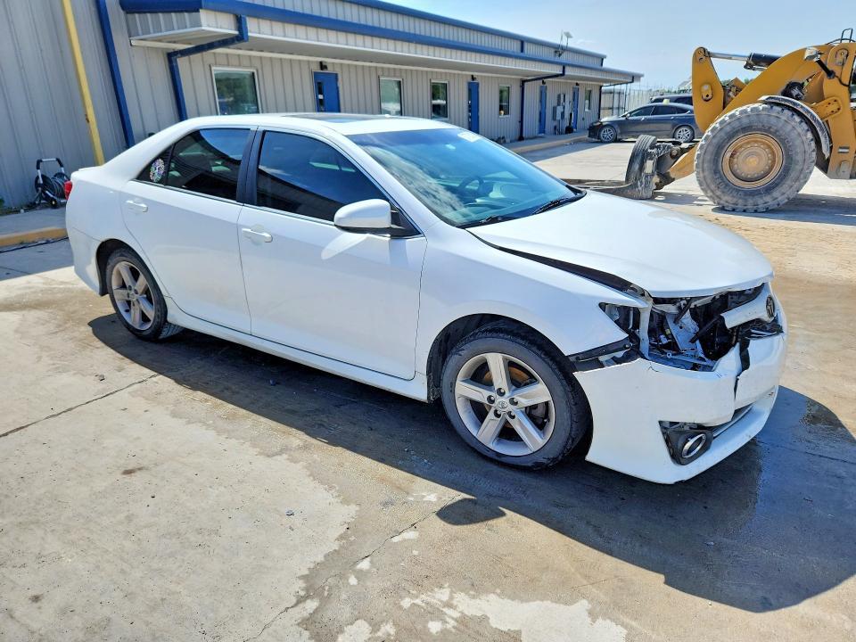 2013 Toyota Camry se