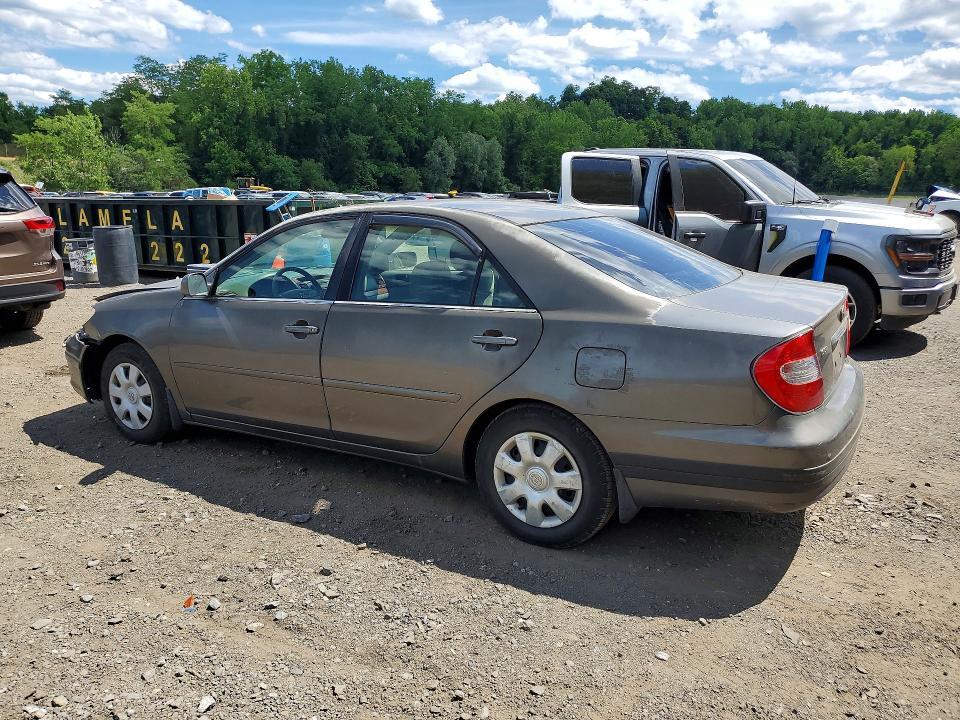 2002 Toyota Camry le