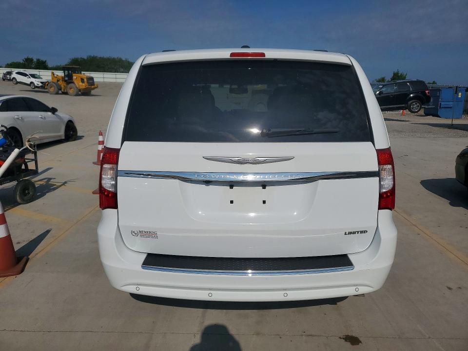 2014 Chrysler Town & Country Limited