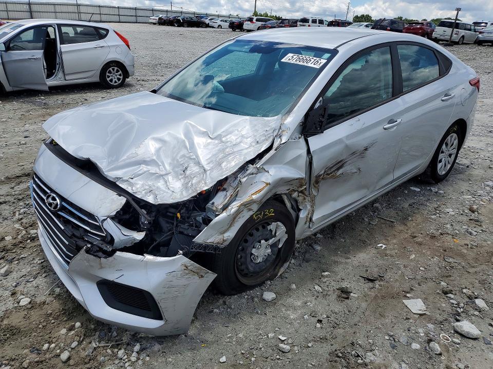 2021 Hyundai Accent se