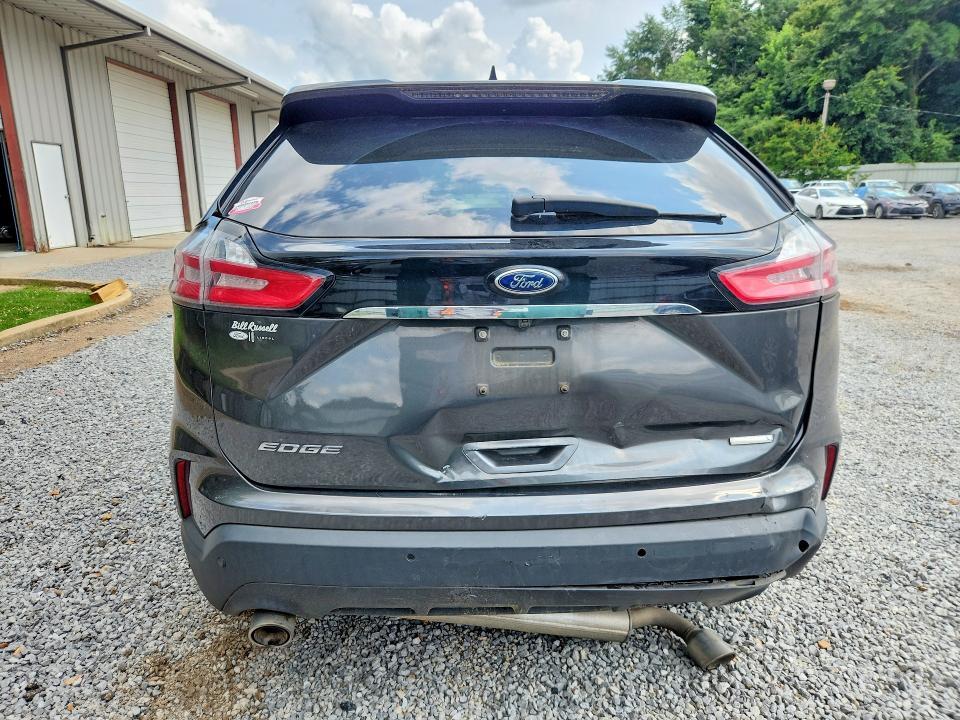 2020 Ford Edge se