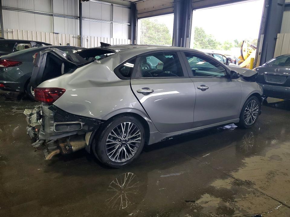 2023 KIA Forte gt Line