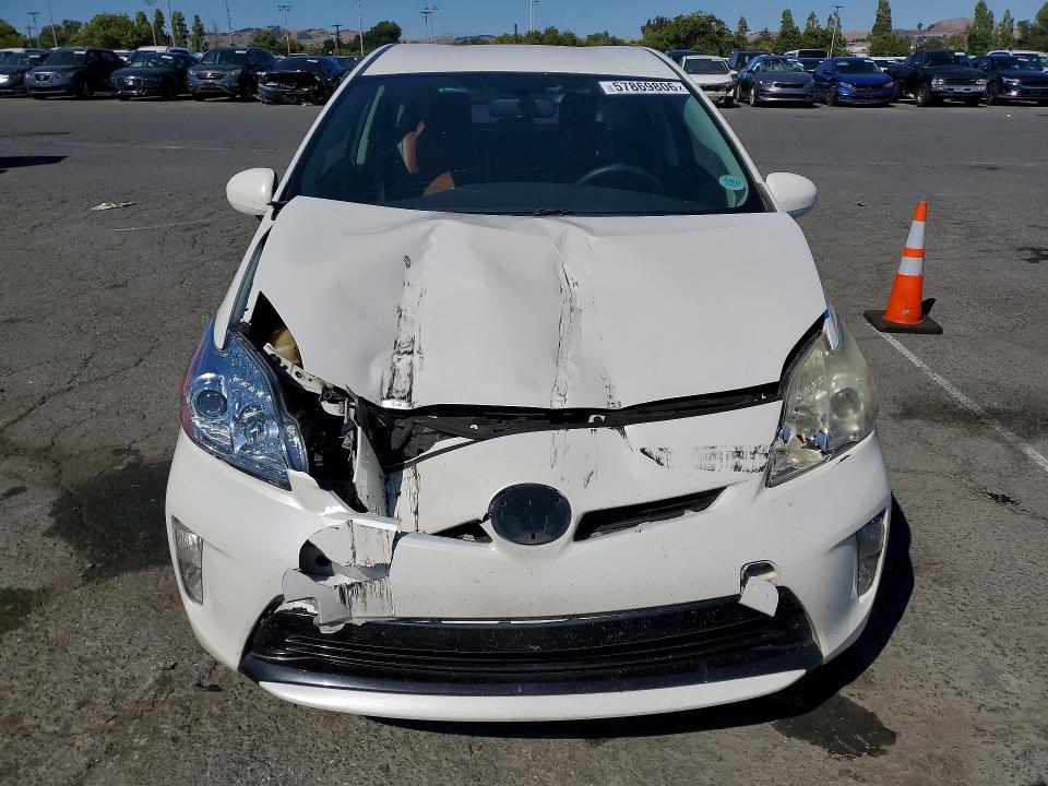 2014 Toyota Prius two