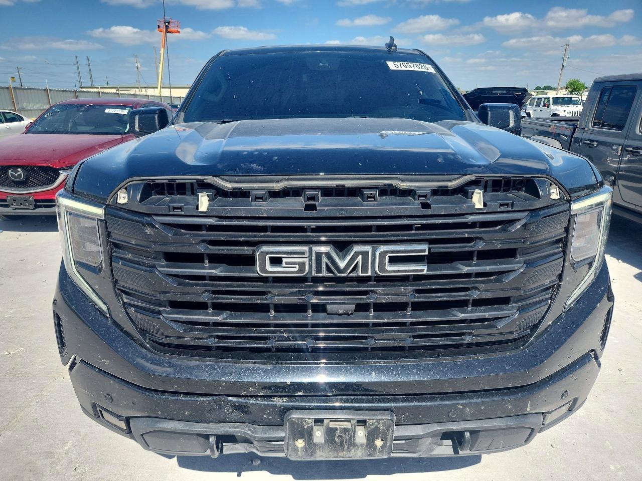 2024 GMC Sierra K1500 Elevation