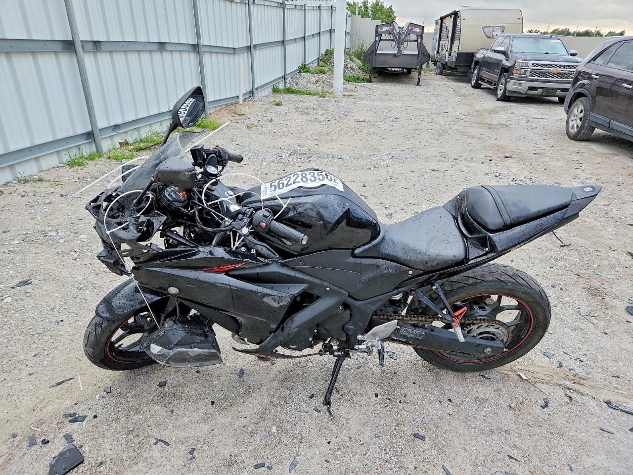 2015 Yamaha YZFR3