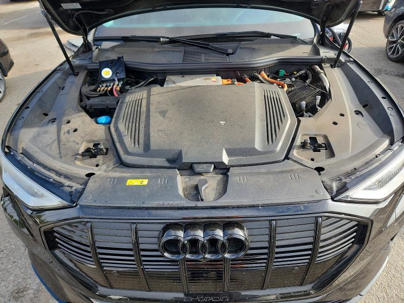 2021 Audi E-tron Prestige