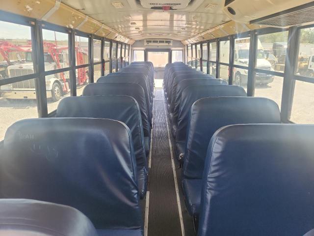 2009 Freigliner 2009 Freightliner B2 Bus Chassis School Bus