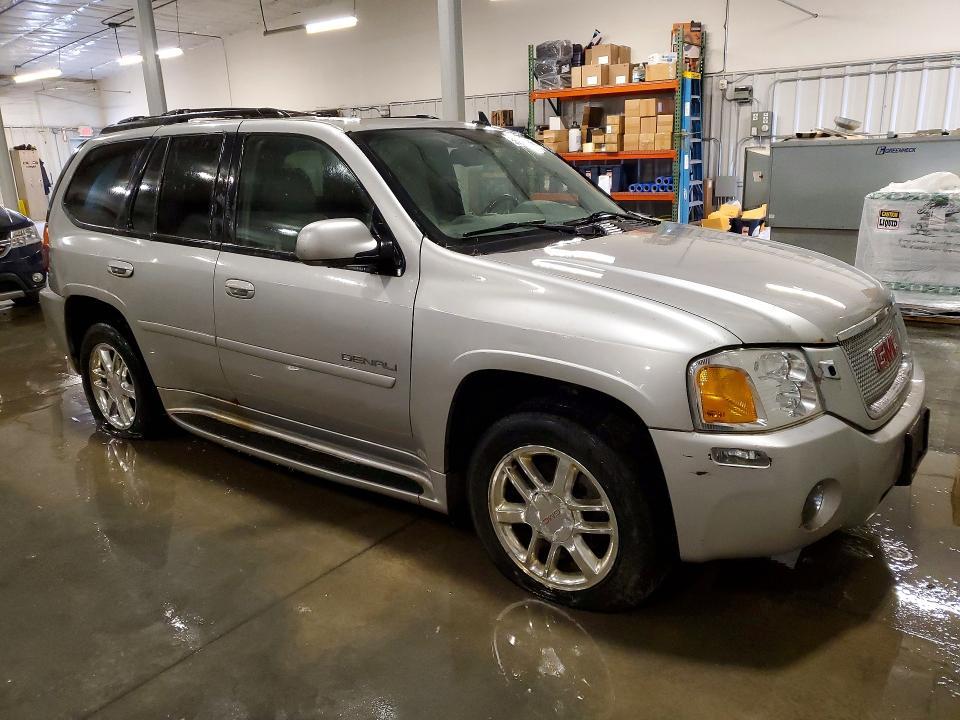 2006 GMC Envoy Denali