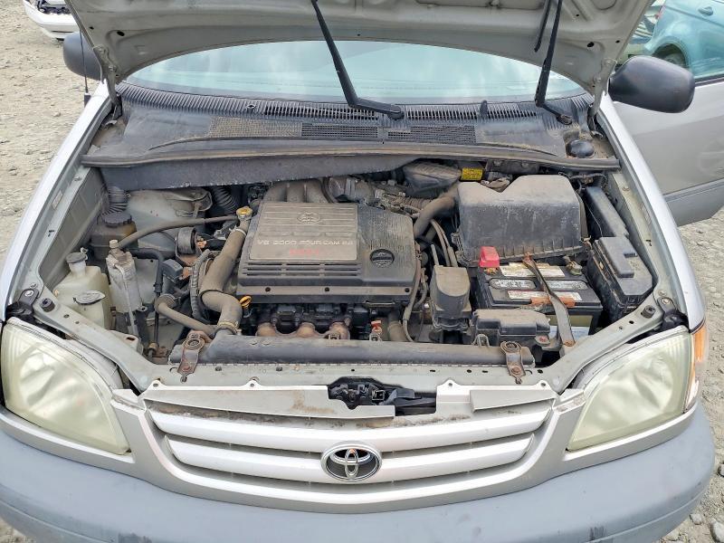 2002 Toyota Sienna ce