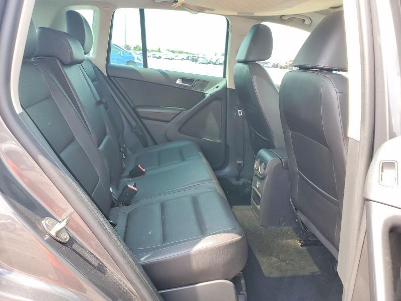 2015 Volkswagen Tiguan s