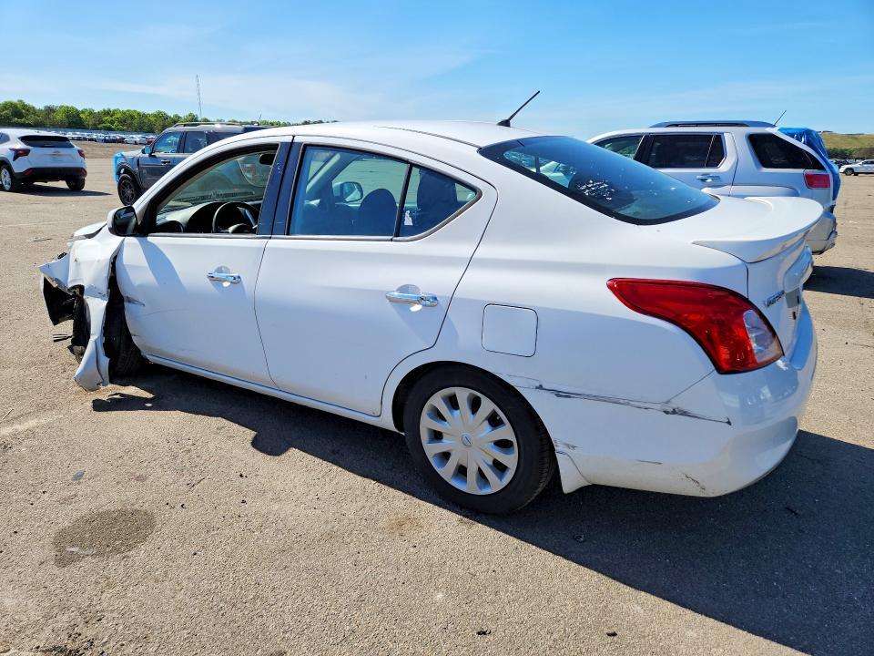 2014 Nissan Versa 1.6 s