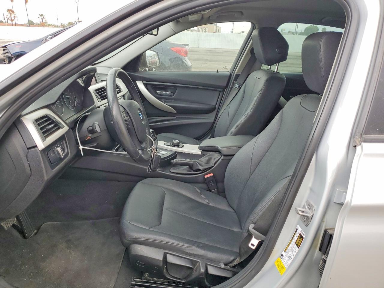 2018 BMW 320 i