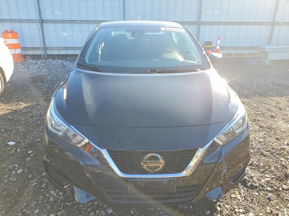 2020 Nissan Versa s