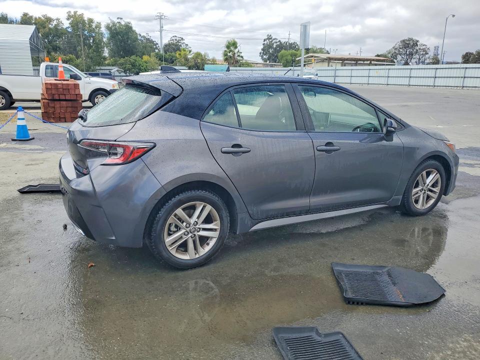 2021 Toyota Corolla Hatchback se