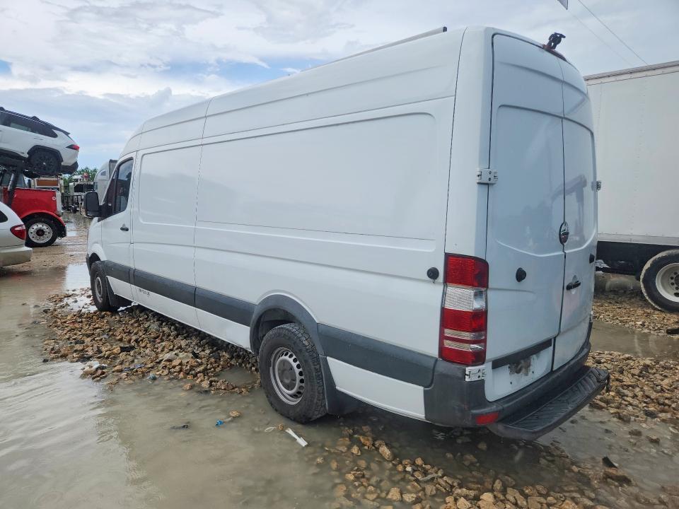 2015 Frht 2015 Freightliner Sprinter 2500 Delivery Van