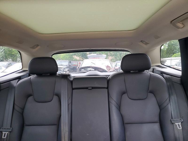 2022 Volvo Xc60 T8 Recharge Inscription Express