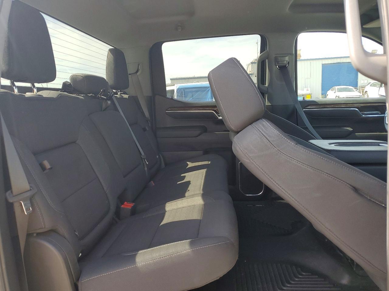 2023 GMC Sierra K1500 Elevation