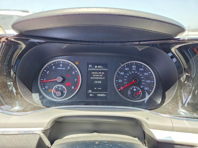 2022 KIA K5 lxs