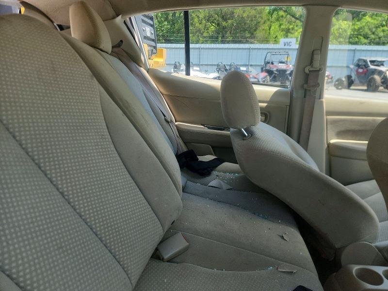 2011 Nissan Versa 1.8 s