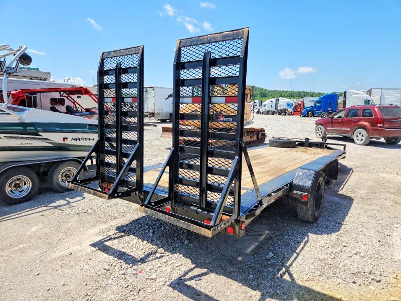 2023 Pjtm 2024 PJ Carhaular 1C272 Equipment Trailer