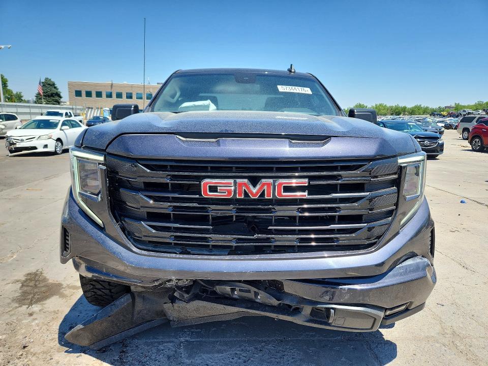 2022 GMC Sierra K1500 Elevation
