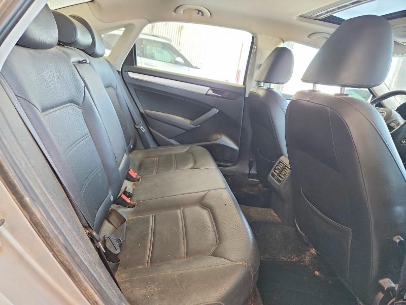 2013 Volkswagen Passat se