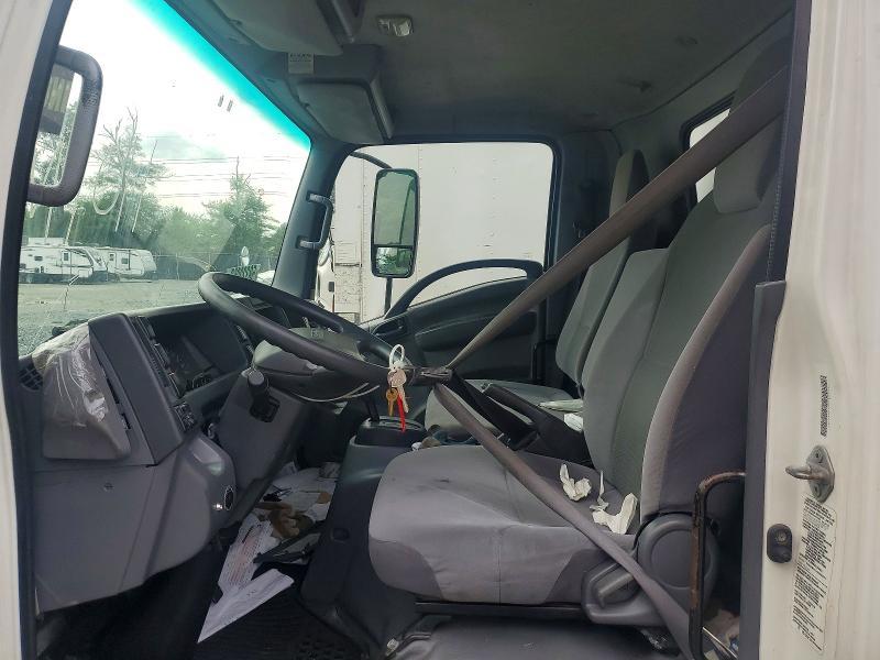 2016 Isuzu NPR HD