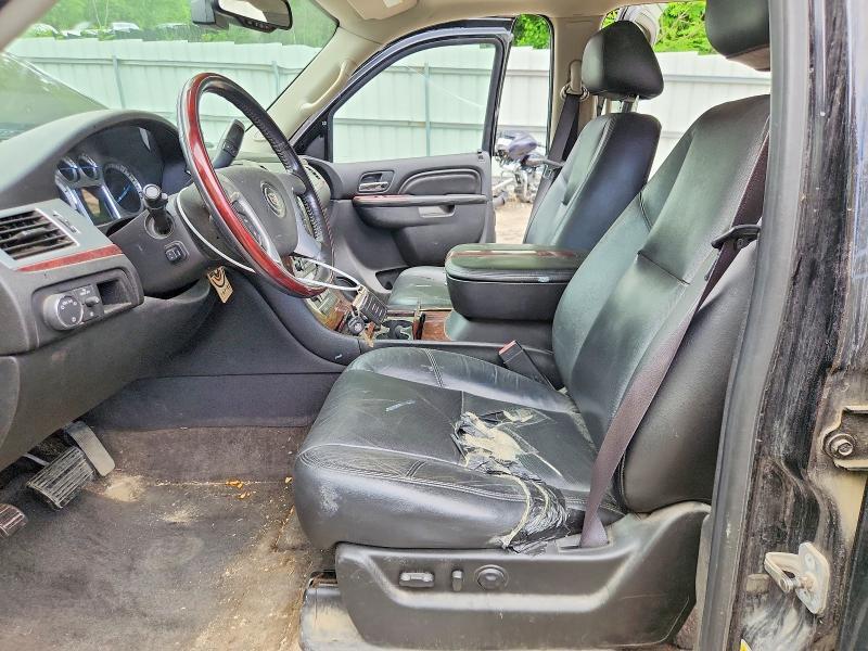 2011 Cadillac Escalade Luxury