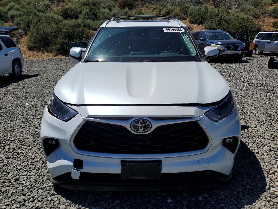 2023 Toyota Highlander xle
