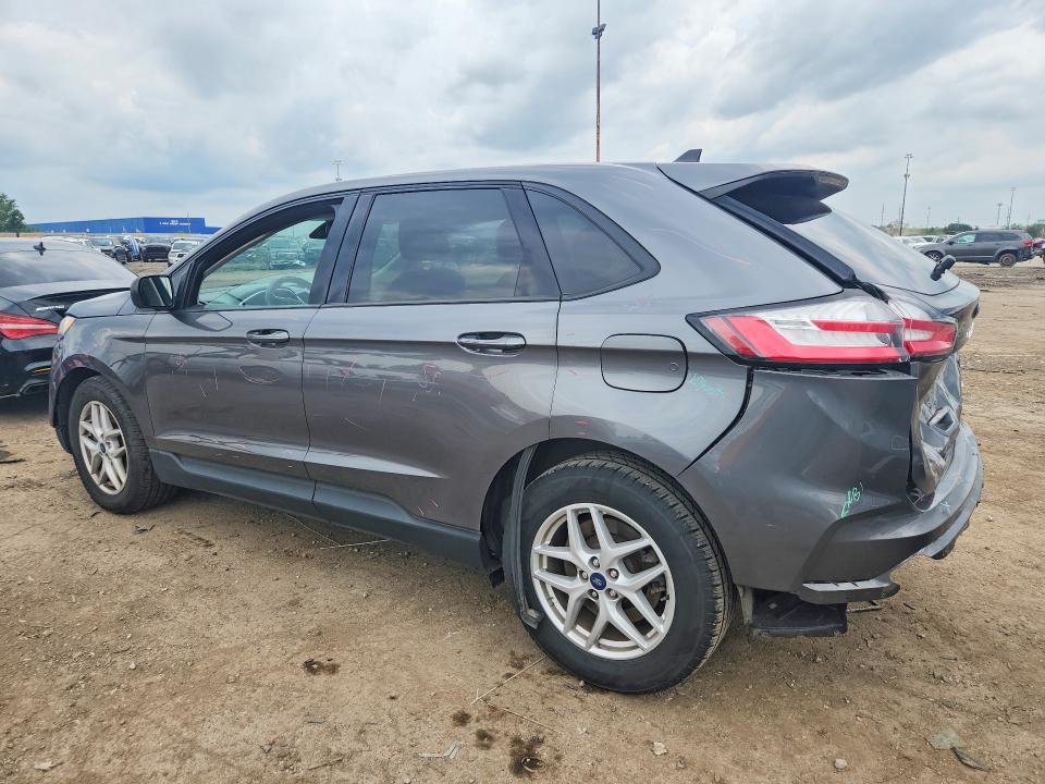 2021 Ford Edge se