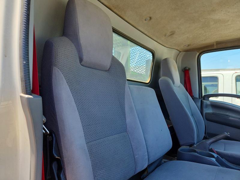 2017 Isuzu Npr hd