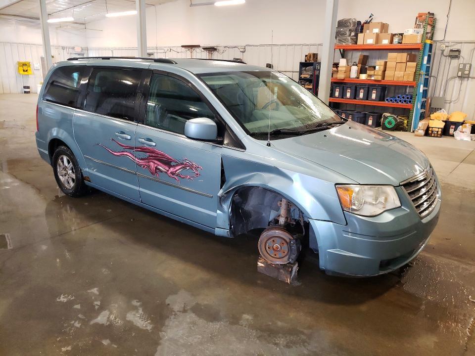 2010 Chrysler Town & Country Touring