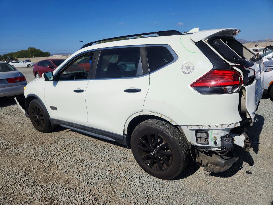 2017 Nissan Rogue sv