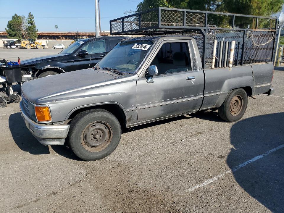 1988 Toyota Pickup Base