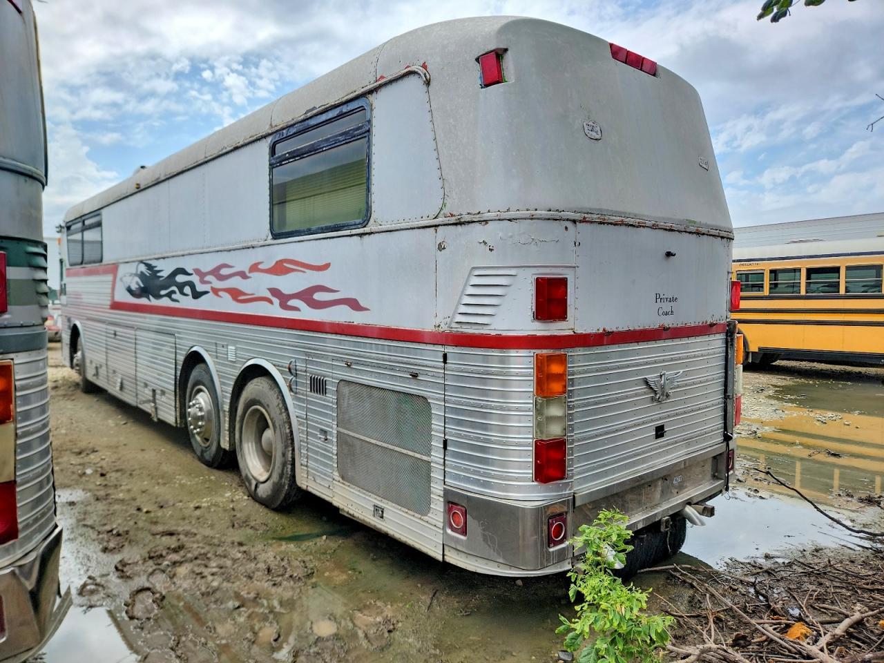 1972 American Motors Bus