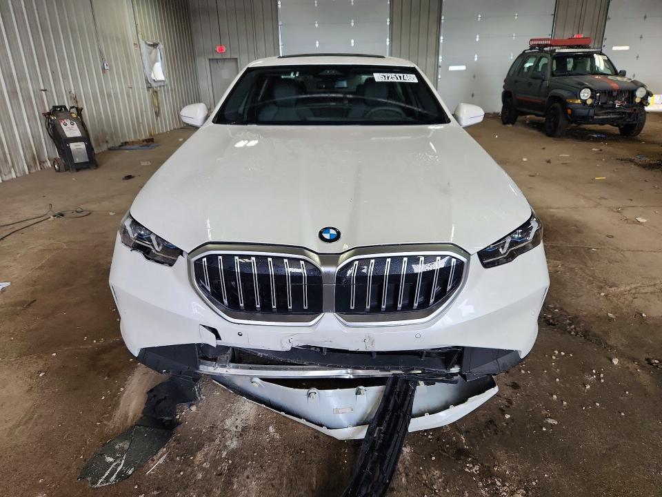 2026 BMW 530 xi