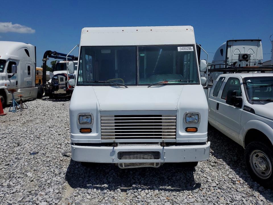 2013 Ford F59 Delivery Truck