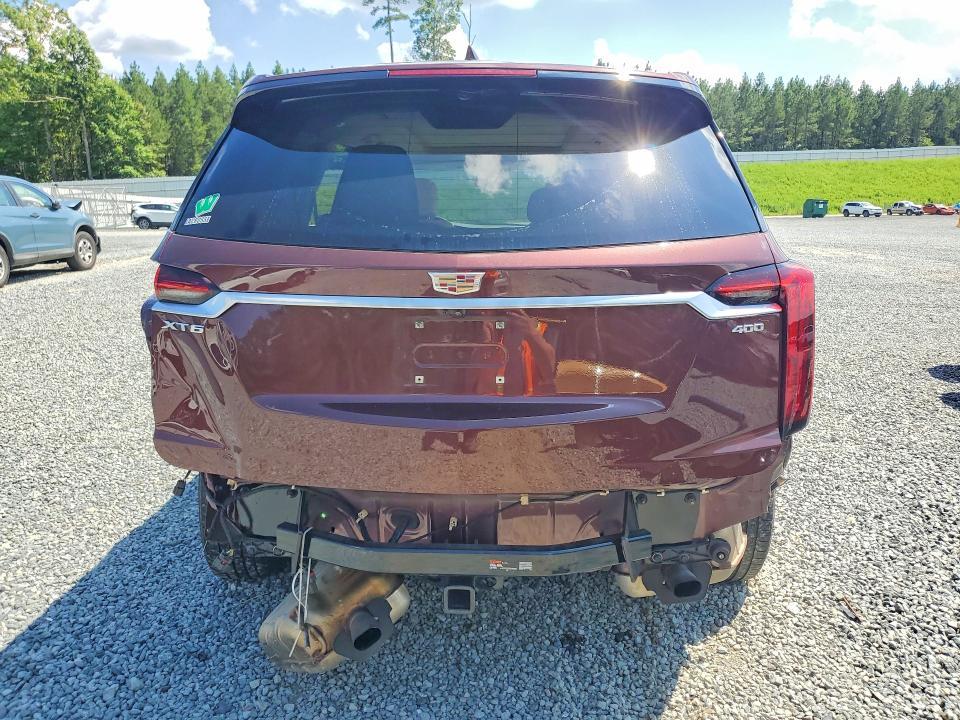 2022 Cadillac XT6 Premium Luxury