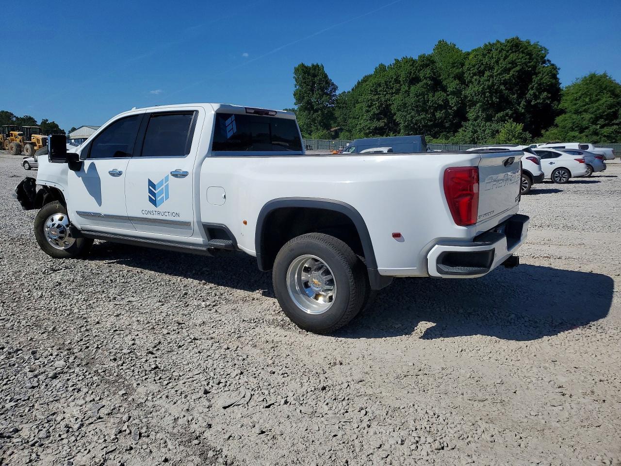 2024 Chevrolet Silverado K3500 High Country