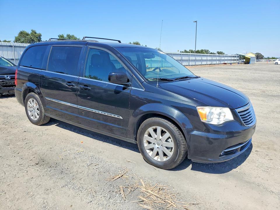2016 Chrysler Town & Country Touring