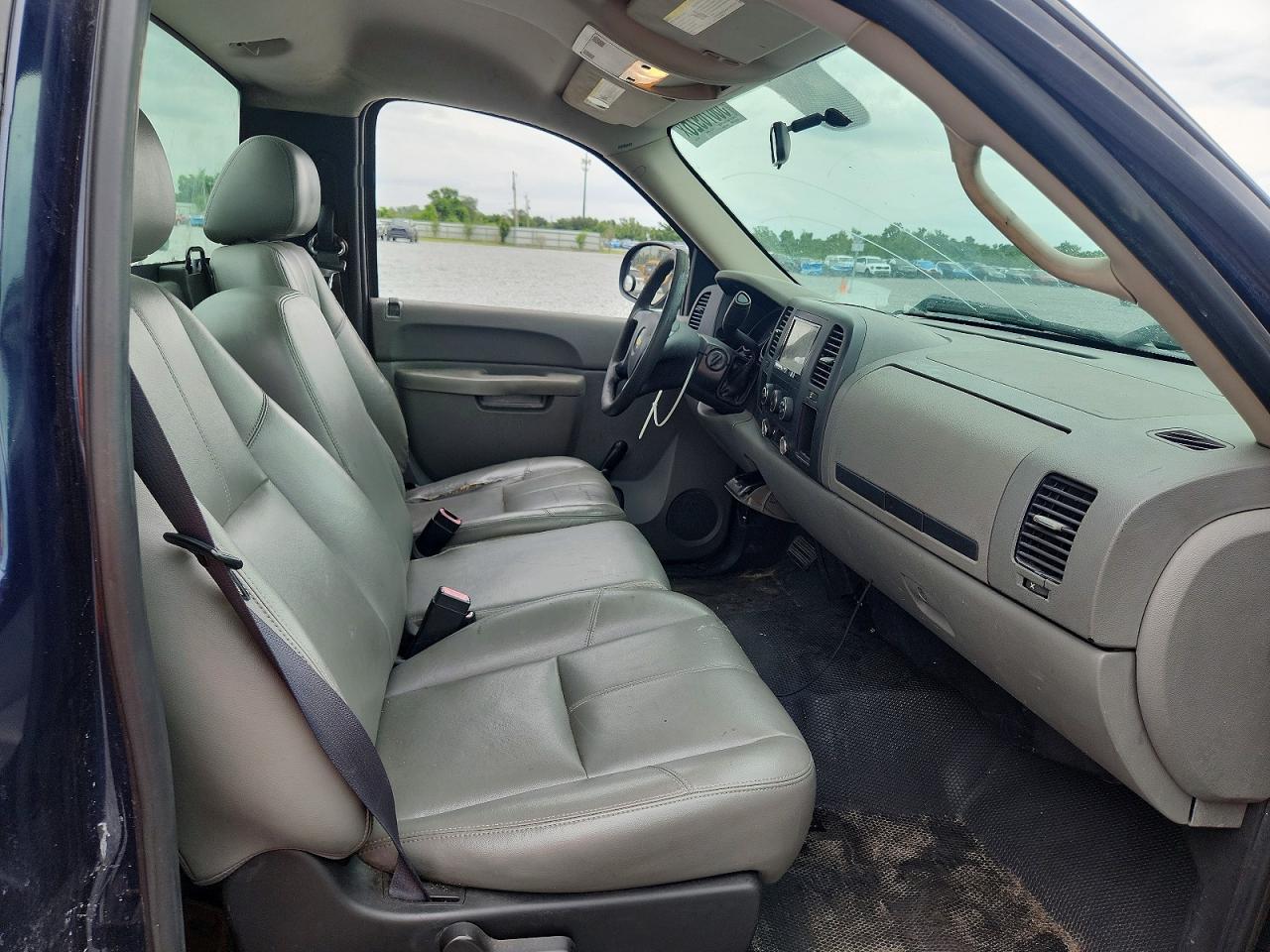 2011 Chevrolet Silverado C1500