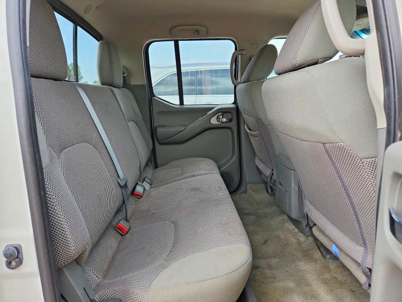 2015 Nissan Frontier S