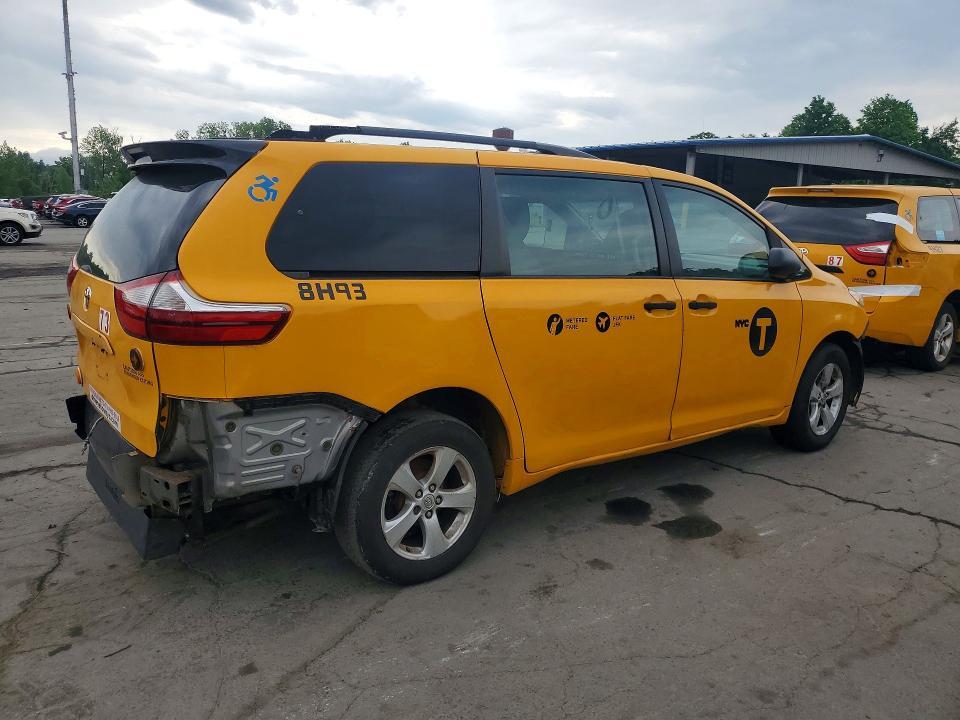 2016 Toyota Sienna le