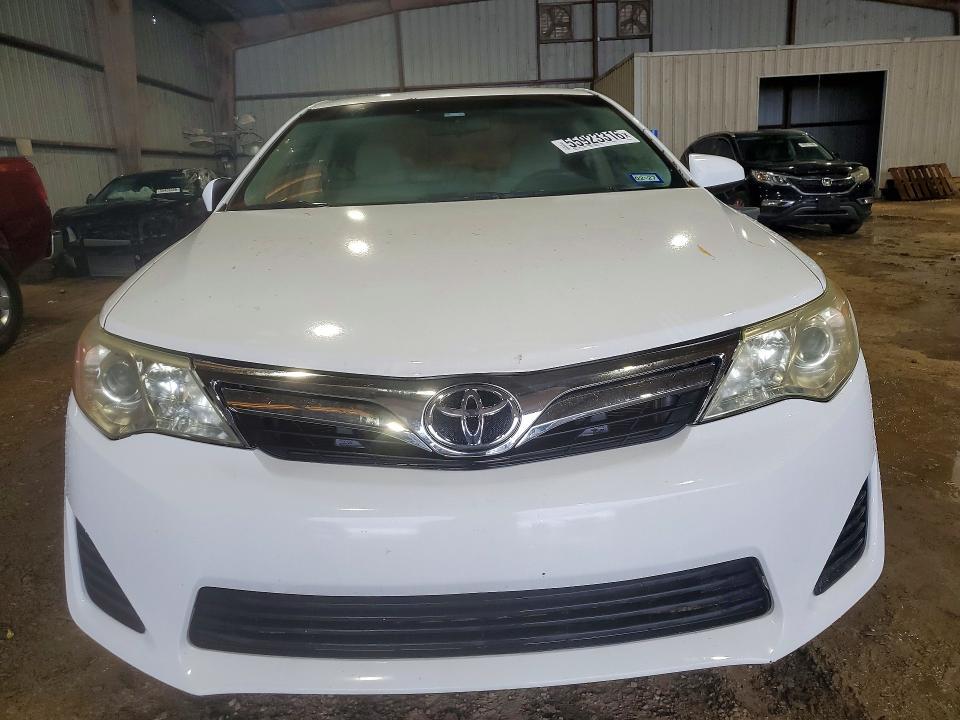 2012 Toyota Camry le